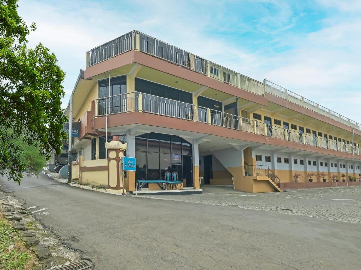Collection O 91914 Hotel Citra Dewi 2 Int'S Semarang Ngoại thất bức ảnh